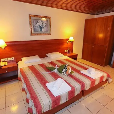 Alex 3* Loutra Edipsou (Evia)